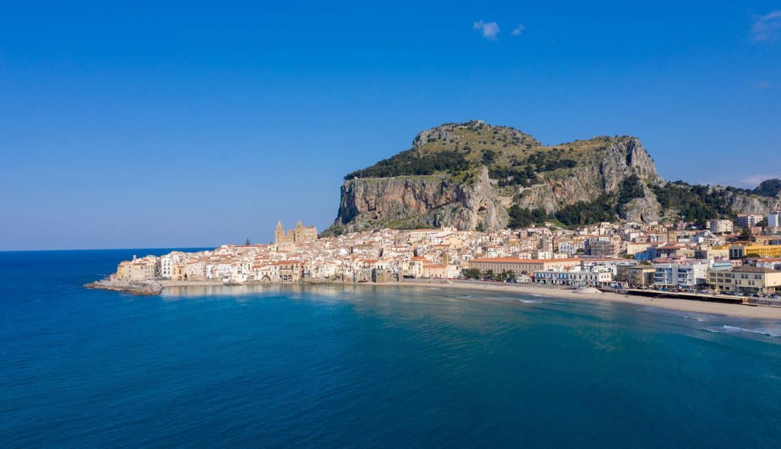 Veduta aerea di Cefalù