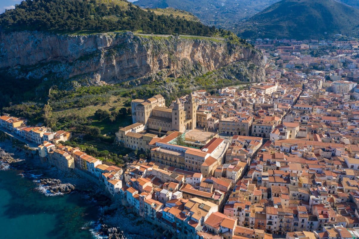 Cefalù vista dall'alto