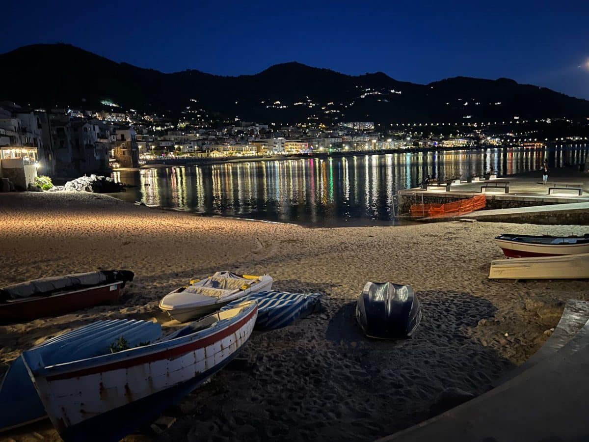 Cefalù di notte